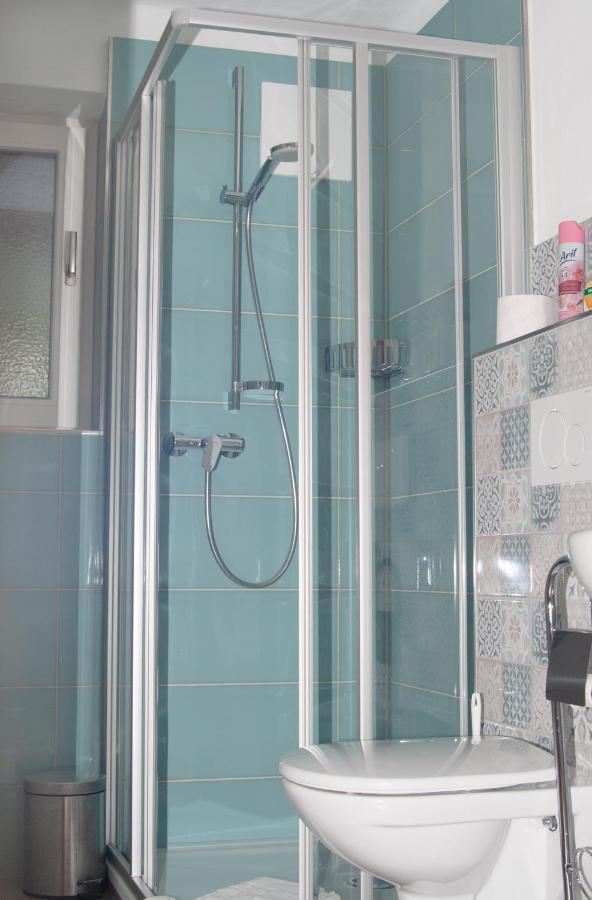 Das Kleine Paradies Apartment Ункен Екстериор снимка